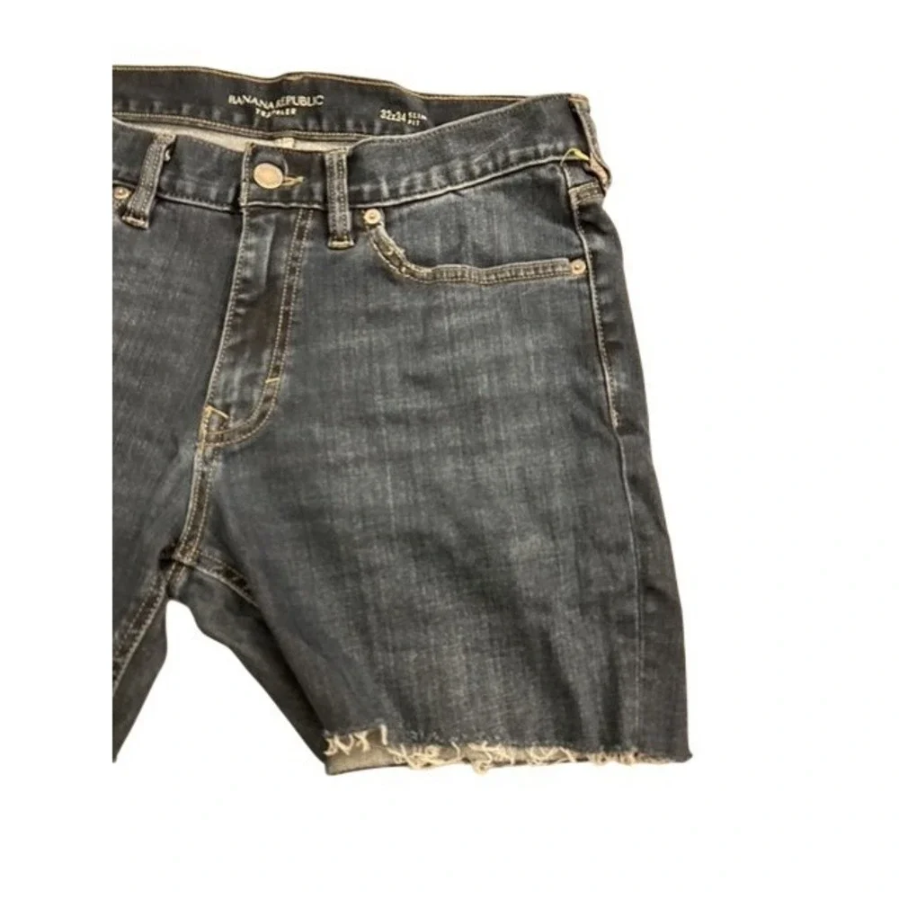 Banana Republic Traveler Shorts Mens 32 Dark Blue Excellent Slim‎ Fit Cut Off